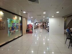 Grand Hyatt Singapore (D9), Retail #613420331